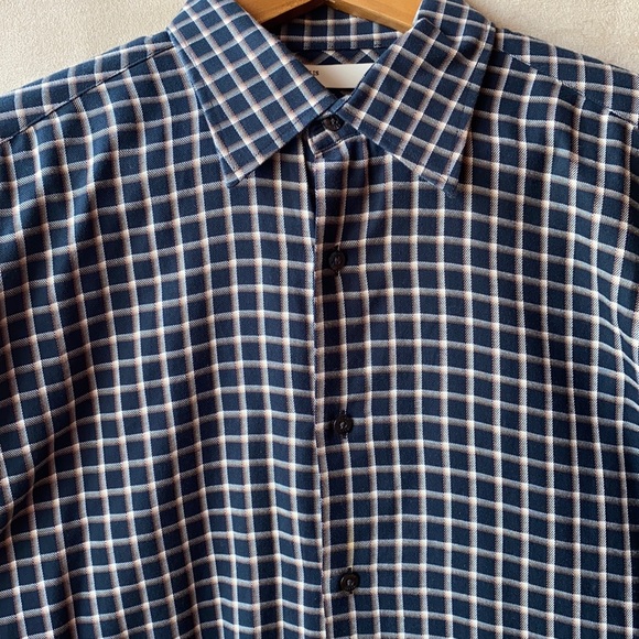 Perry Ellis button down - Picture 2 of 6